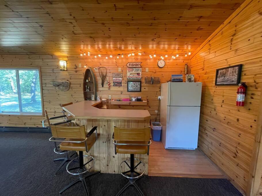 Hideaway Lodge: Big Elk Lodge 8Bd/8Bth, Sleeps 36 Indian River Exterior foto